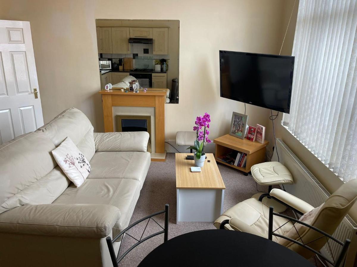 Great Apartman Liverpool Bed & Breakfast Екстериор снимка